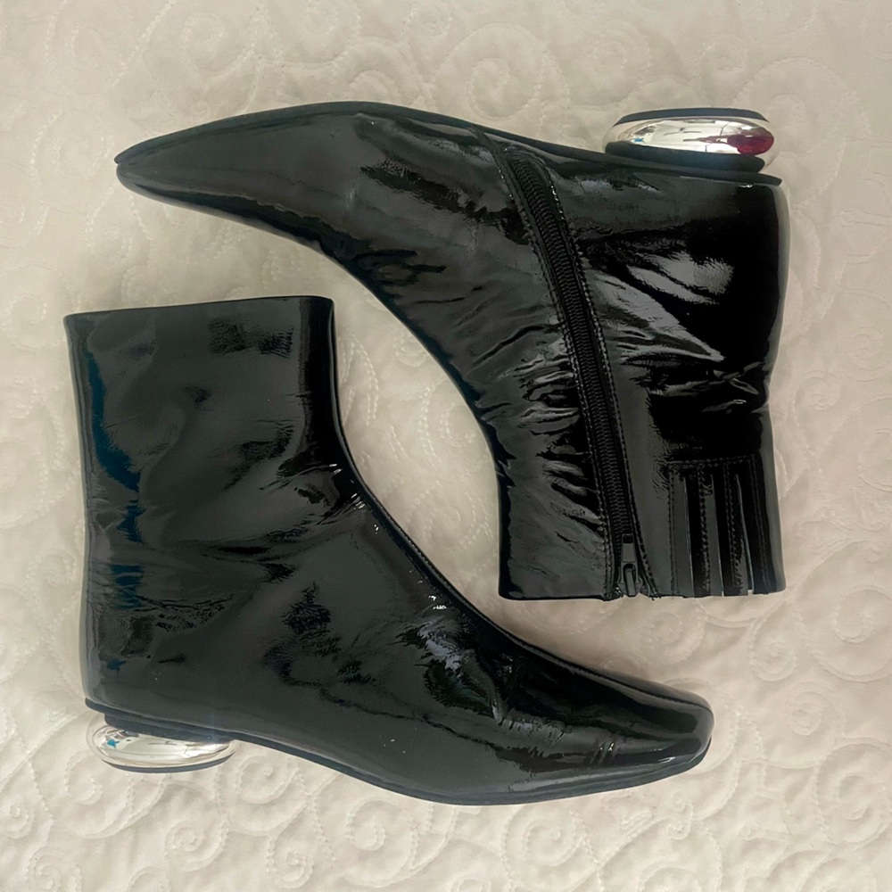 Jeffrey Campbell Moon Grl Boots Black Patent Crinkle Silver Heel 9 Mod Comfort